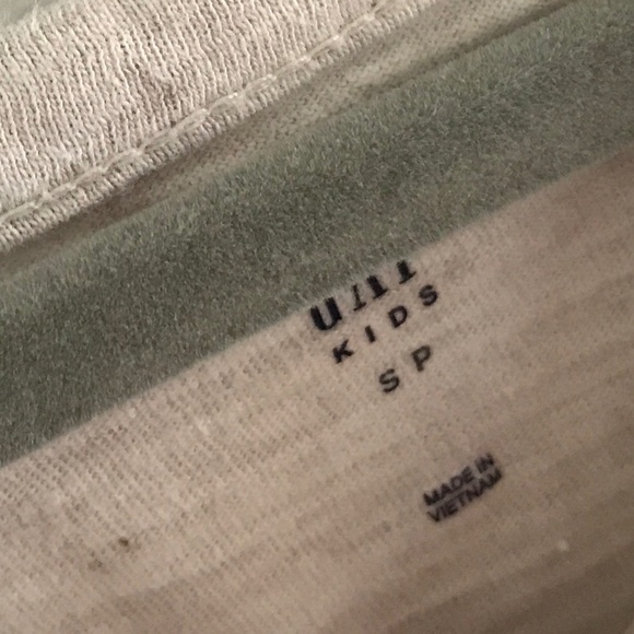 Gap Kids - Cream Graphic longsleeve shirt for Girl Size S - Picture 4 of 5